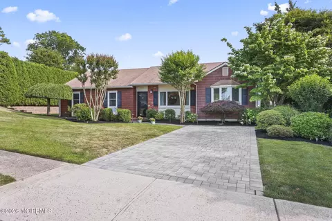 1235 Nan St, Manasquan, NJ 08736
