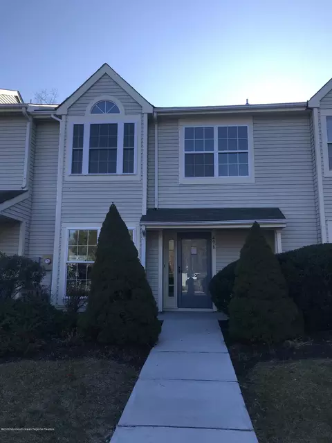 496 Cottonwood Ct, Howell, NJ 07731