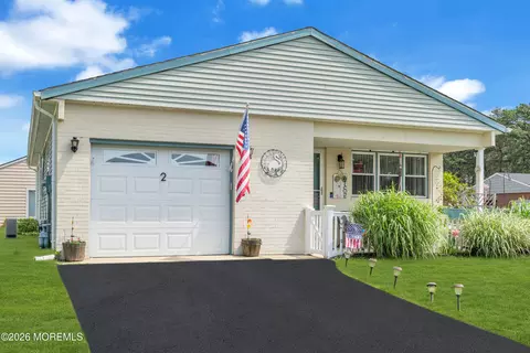 2 Exitir St, Toms River, NJ 08757
