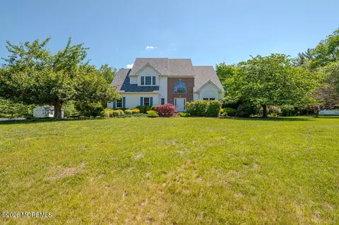 3 Emmons Dr, Millstone, NJ 08510