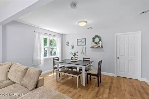Dining - 2115 Pineview Rd, Forked River, NJ 08731 photo 2 of 3