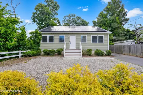 10 S Gateway St, Toms River, NJ 08753