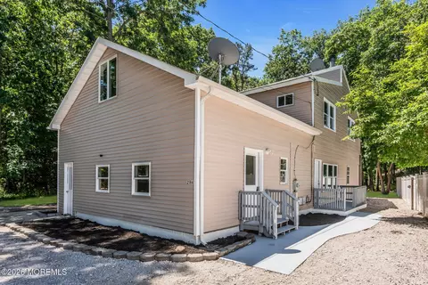 218 Pello Rd, Brick, NJ 08724