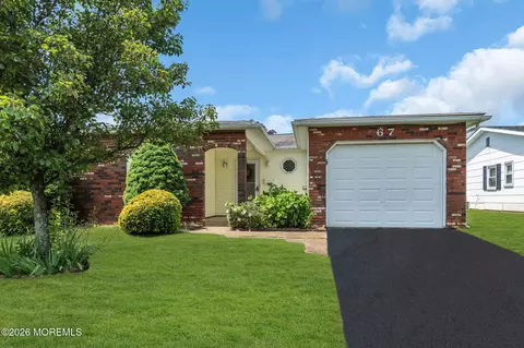 67 Blake Cir, Brick, NJ 08724