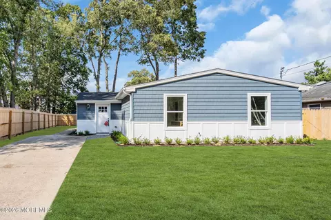614 Beach Blvd, Forked River, NJ 08731