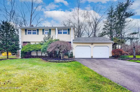 12 Margie Rd, East Brunswick, NJ 08816