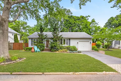 15 Sea Girt Ave, Oceanport, NJ 07757