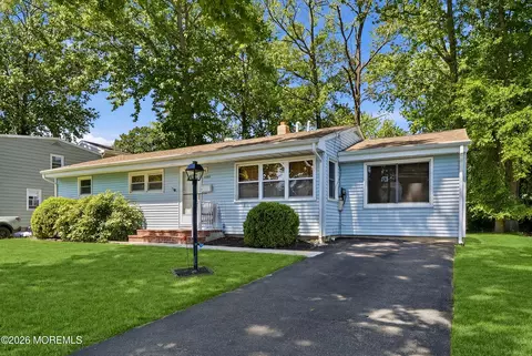 1505 Chestnut Ave, Ocean, NJ 07712