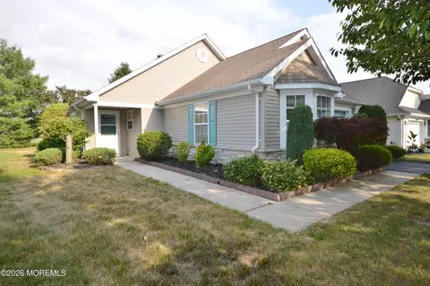 3303 Springer Ln, Toms River, NJ 08755