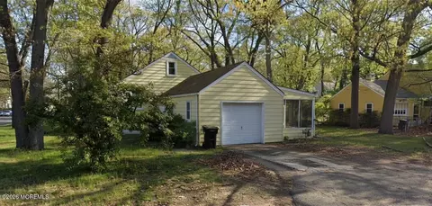 906 Englishtown Rd, Old Bridge, NJ 08857