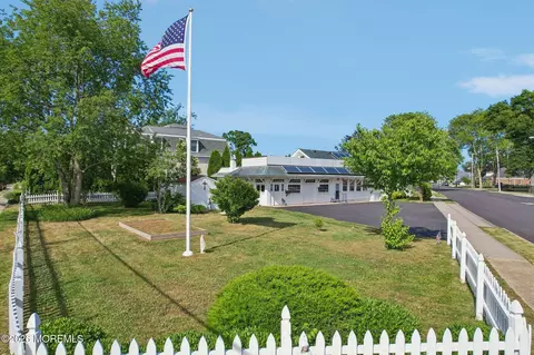 608 Brighton Ave, Spring Lake, NJ 07762