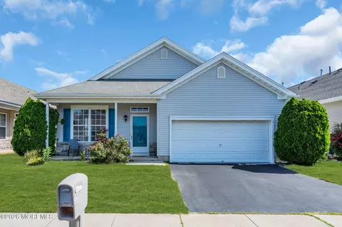 4 Quail Rd, Barnegat, NJ 08005