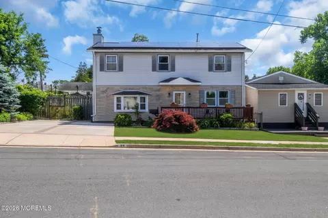 94 Highland Ave, Leonardo, NJ 07737