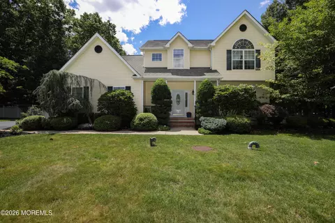 7 Kindling Way, Jackson, NJ 08527