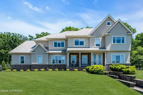 14 Barrister Ct, Freehold, NJ 07728