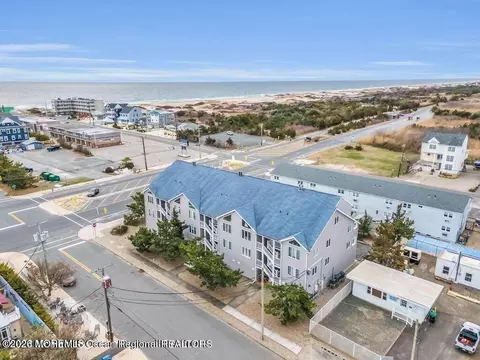 103 23rd Ave #3, Seaside Park, NJ 08752