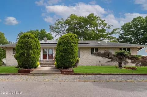 1326 Leguene Ave, Forked River, NJ 08731