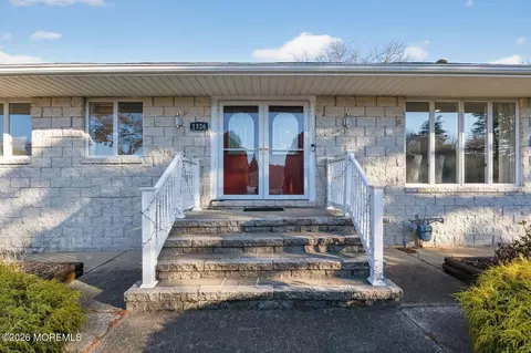 1326 Leguene Ave, Forked River, NJ 08731