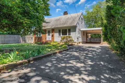 22 Rumson Pl, Little Silver, NJ 07739