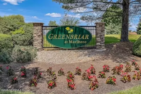 61 Peasley Dr, Marlboro, NJ 07746