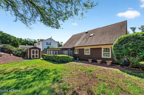 Exterior - 29 Ormont Ln, Aberdeen, NJ 07747 photo 3 of 6