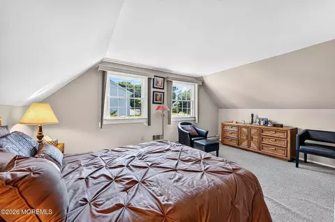 Bedroom - 29 Ormont Ln, Aberdeen, NJ 07747 photo 3 of 5