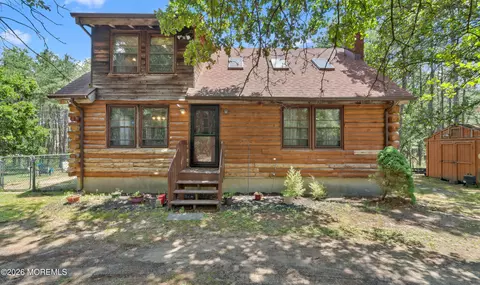 1720 Philadelphia Ave, Whiting, NJ 08759