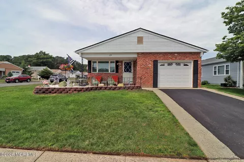 23 Virgin Islands Dr #23, Toms River, NJ 08757
