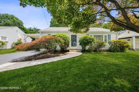 7 Pierrepont Ave, Middlesex, NJ 08846 photo 3