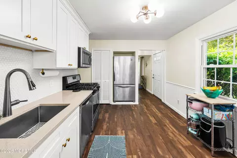 7 Pierrepont Ave, Middlesex, NJ 08846 photo 13