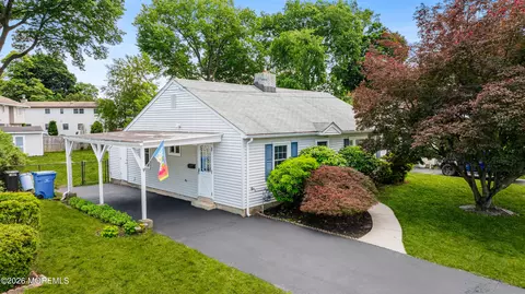 7 Pierrepont Ave, Middlesex, NJ 08846 photo 5