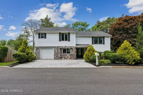 6 Clover St, Tinton Falls, NJ 07724