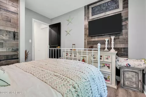 Bedroom - 408 Daisy Ct, Jackson, NJ 08527 photo 3 of 4