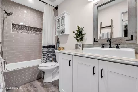 Bath - 408 Daisy Ct, Jackson, NJ 08527 photo 1 of 1