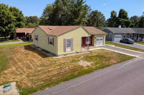 View/Area - 108 Sunset Rd, Whiting, NJ 08759 photo 1 of 9