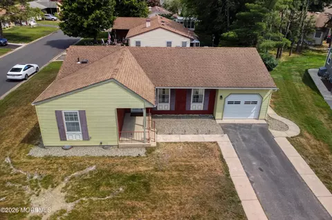 View/Area - 108 Sunset Rd, Whiting, NJ 08759 photo 4 of 9