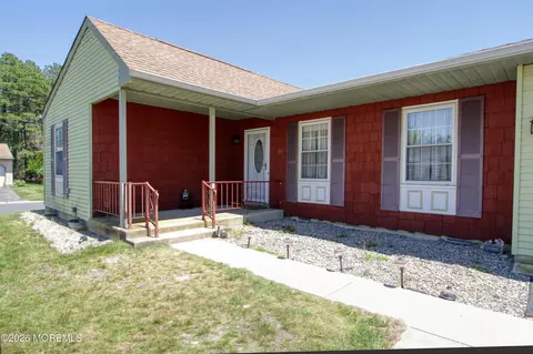 Exterior - 108 Sunset Rd, Whiting, NJ 08759 photo 3 of 3