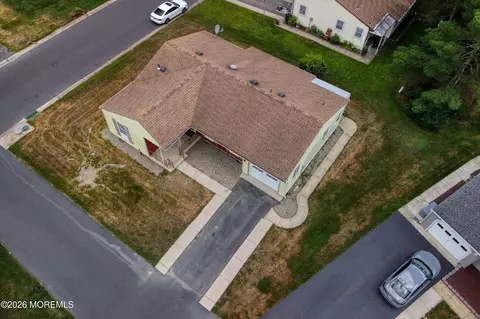 View/Area - 108 Sunset Rd, Whiting, NJ 08759 photo 8 of 9