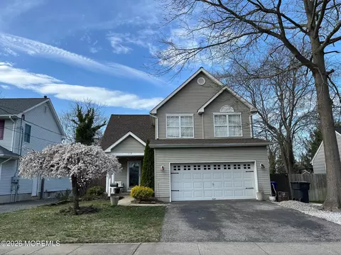 117 Messenger St, Toms River, NJ 08753