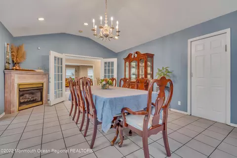 Dining - 6 Pitney Ln, Jackson, NJ 08527 photo 3 of 3