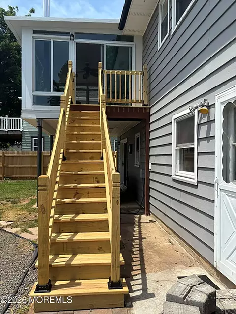 16 E Pleasant Ave, Sewaren, NJ 07077 photo 28
