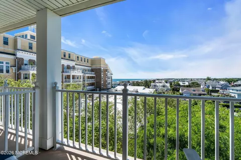 700 Ocean Ave #431, Spring Lake, NJ 07762