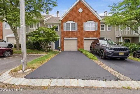 28 Dutch Ct #272, Holmdel, NJ 07733