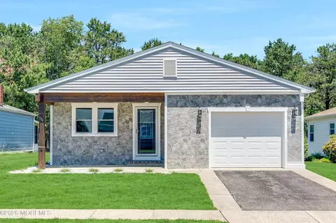 116 Orlando Blvd, Toms River, NJ 08757