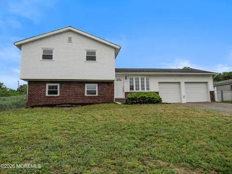 1000 Dove St, Toms River, NJ 08753