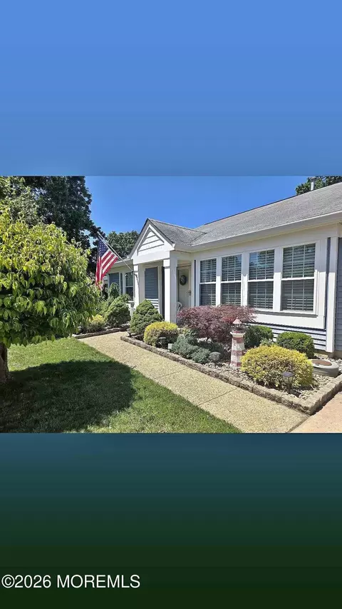 941 Liverpool Cir # A, Manchester, NJ 08759