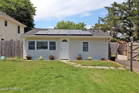 1016 Waterview Way, Forked River, NJ 08731