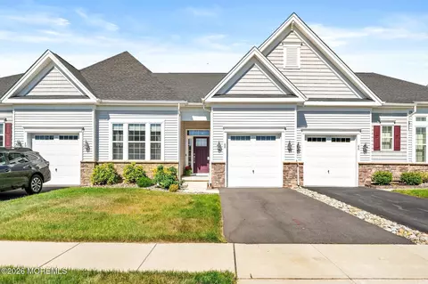 68 Belmont Rd, New Egypt, NJ 08533