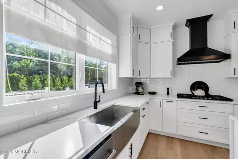 Kitchen - 3 Clearview Dr, Ocean, NJ 07712 photo 2 of 4