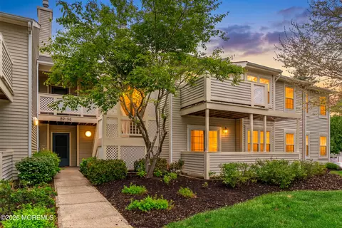 94 Briarwood Ct, Howell, NJ 07731